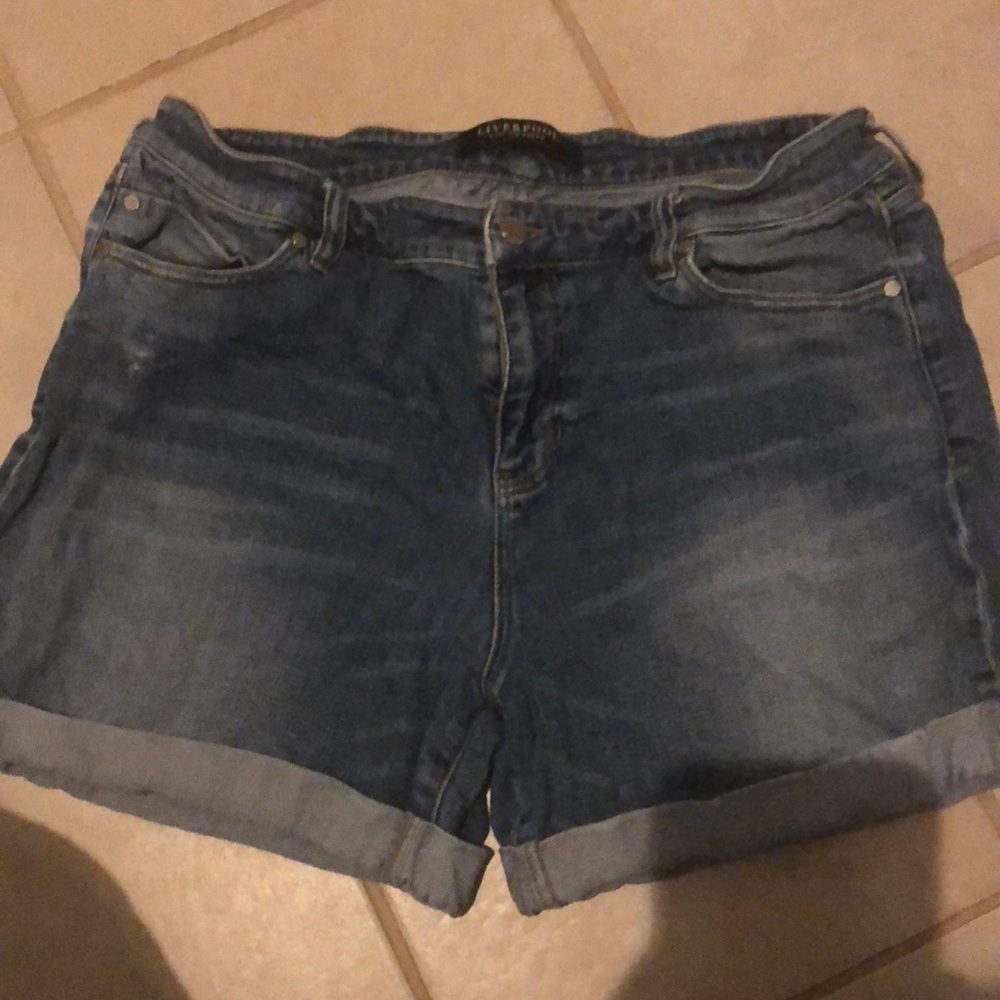 Liverpool denim shorts size 14 EUC